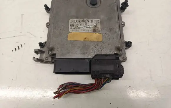 Mercedes-Benz S W222 Engine control unit/module A6429007600