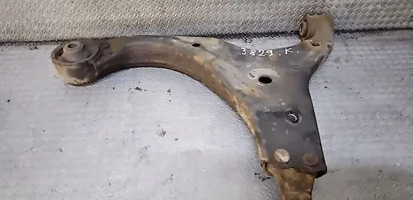 KIA Ceed Front lower control arm/wishbone