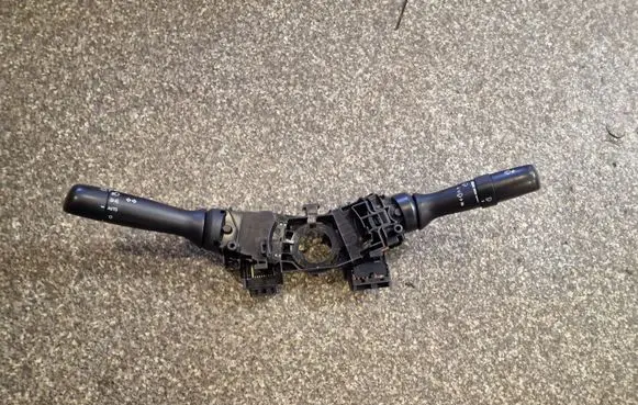 Subaru Legacy Wiper turn signal indicator stalk/switch