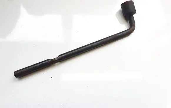 Peugeot 307 Wheel nut wrench 