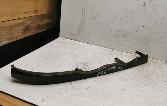 BMW 3 E46 Under headlight/headlamp trim 51138208482