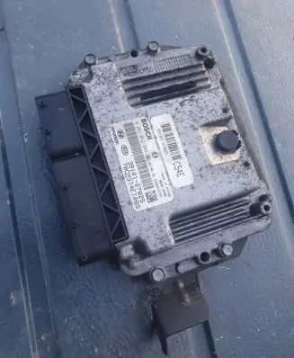 Hyundai Santa Fe Engine control unit/module