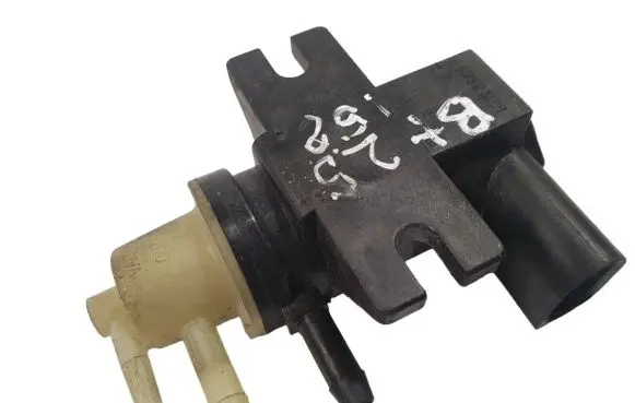 Vacuum valve