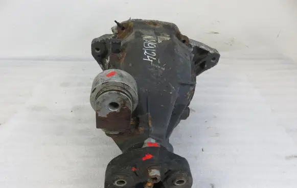 Mercedes-Benz C AMG W204 Rear differential A2043510308