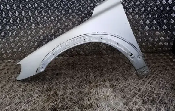 Volvo XC70 Fender