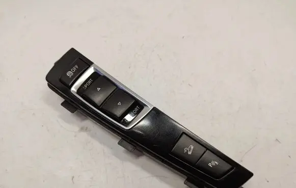 BMW 7 F01 F02 F03 F04 Central console control unit 9201486 61319201486 61319187197
