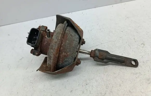 Ford Focus C-MAX Turbo system vacuum part T30472 T304724226