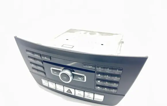 Mercedes-Benz C W204 Radio/CD/DVD/GPS head unit A2049001813 A2129025008 A2049013503