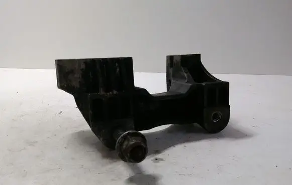 Ford Mondeo MK IV Engine mounting bracket 6G9Q6030AA