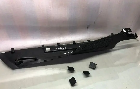 Opel Astra K Trunk/boot side trim panel 39052551