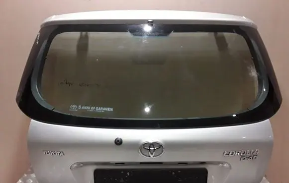 Toyota Corolla E120 E130 Tailgate/trunk/boot lid