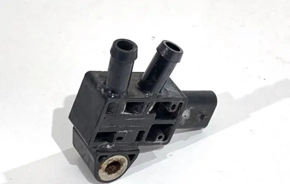 Mercedes-Benz Sprinter W907 W910 Exhaust gas pressure sensor A0009055307