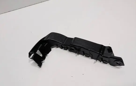 Front bumper mounting bracket