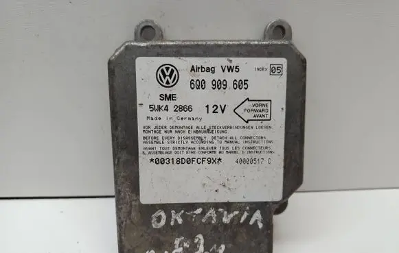 Volkswagen Golf IV Airbag control unit/module 6Q0909605 40000517C 5WK42866