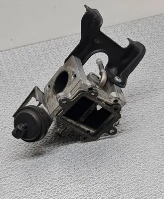 Audi A6 S6 C6 4F EGR valve cooler 109831