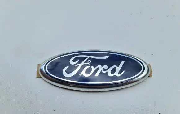 Ford B-MAX Manufacturer badge logo/emblem 8u5a19h250ca