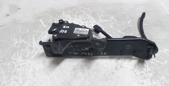 Nissan Primastar Accelerator throttle pedal 6PV00811915 8200008477
