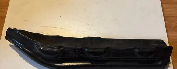 BMW 2 F44 Fender foam support/seal 7448812