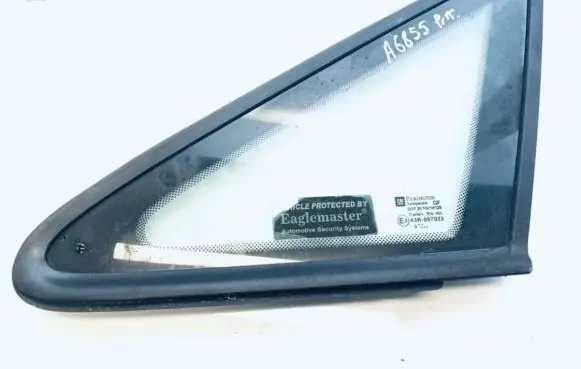 Opel Zafira A Front triangle window/glass 