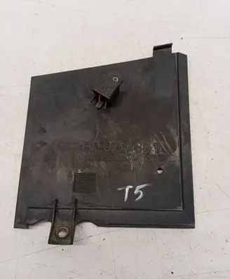 Volkswagen Transporter - Caravelle T5 Battery tray heat shield 7H0915438A