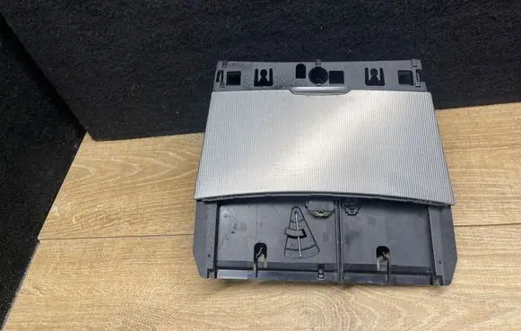 Mercedes-Benz E C207 W207 Other interior part A2076804950 516277 DAGC207M0PF