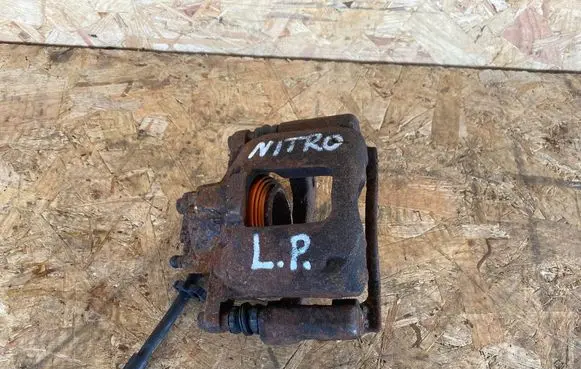 Dodge Nitro Front brake caliper ZACISKLPNITRO