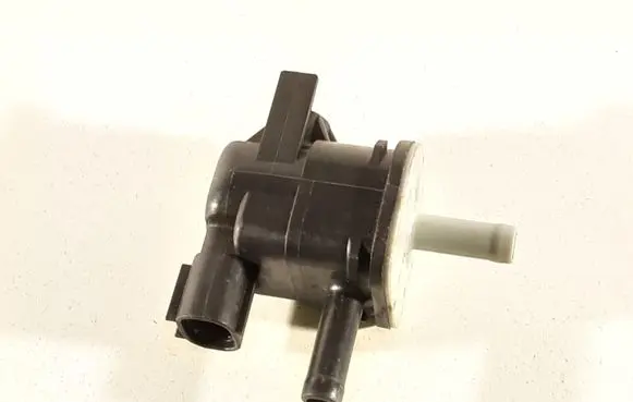 Toyota Auris E180 Vacuum valve 9091012276 1362007010