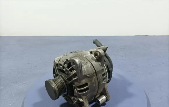 Audi A3 S3 A3 Sportback 8P Generator/alternator 03C903023A