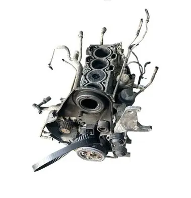 Volvo V70 Engine block 30677367