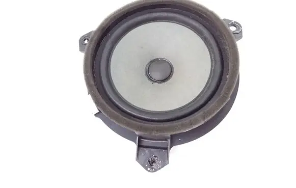 Toyota Auris E180 Rear door speaker 861600D370