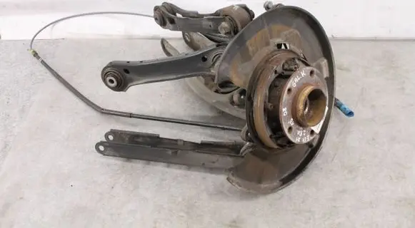 Rear wheel hub spindle/knuckle