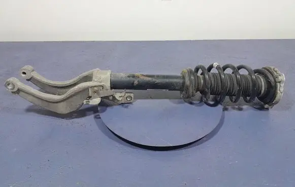 Volvo XC90 Front shock absorber/damper 31451830