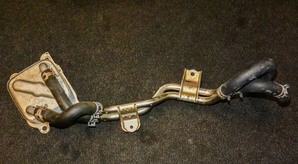 Lexus IS III XE30 Engine oil radiator 36023725