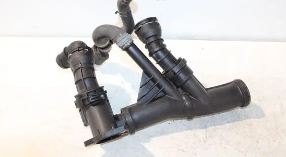 Thermostat/thermostat housing