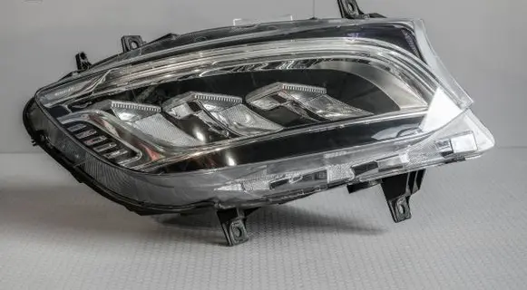 Mercedes-Benz Sprinter W907 W910 Headlight/headlamp A9109067200 A2479004004