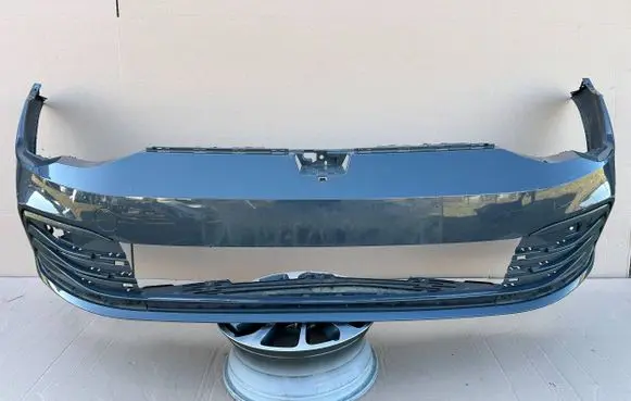 Volkswagen Golf VIII Front bumper 5H0807221H 55D30228 0755D302288