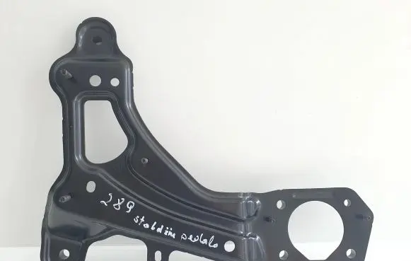 Toyota RAV 4 (XA50) Brake pedal bracket assembly 