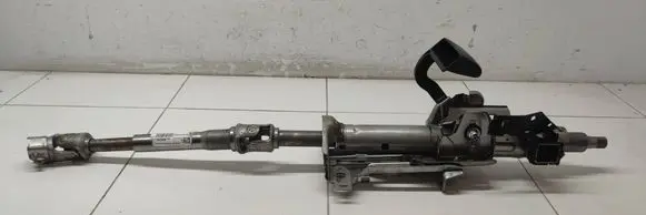 Peugeot 308 Steering wheel axle 9830852680 7046974020 0205624