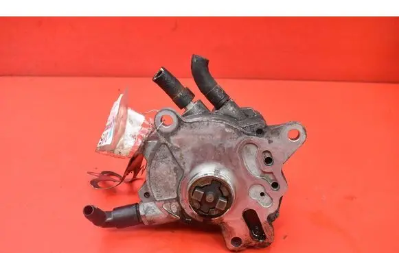 Volkswagen PASSAT B6 Vacuum pump 03G145209
