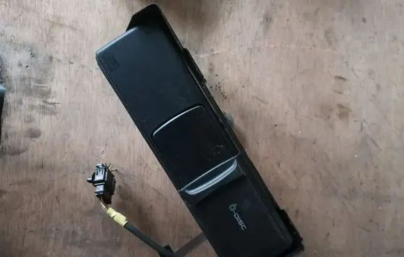Volkswagen Touareg I CD/DVD changer 1J6035111
