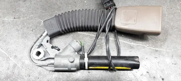 Jaguar S-Type Front seatbelt 33036733b