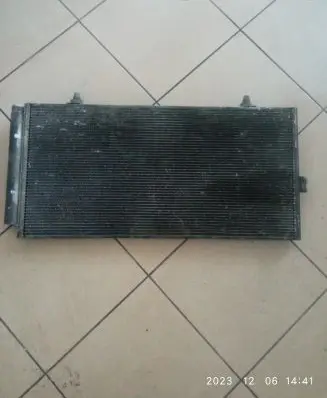Subaru Legacy A/C cooling radiator (condenser)