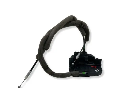 Nissan Qashqai Rear door lock 