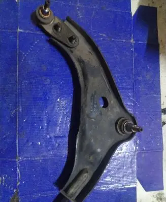 Mini One - Cooper Coupe R56 Front lower control arm/wishbone 6772302
