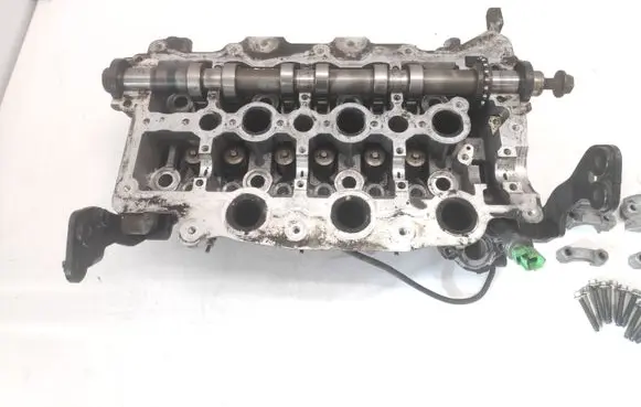 Engine head