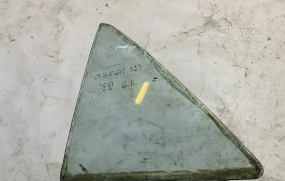 Mazda 323 Rear vent window glass 