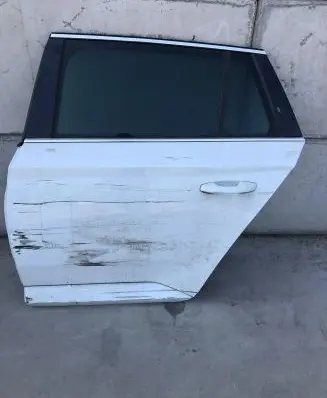 Skoda Superb B8 (3V) Rear door