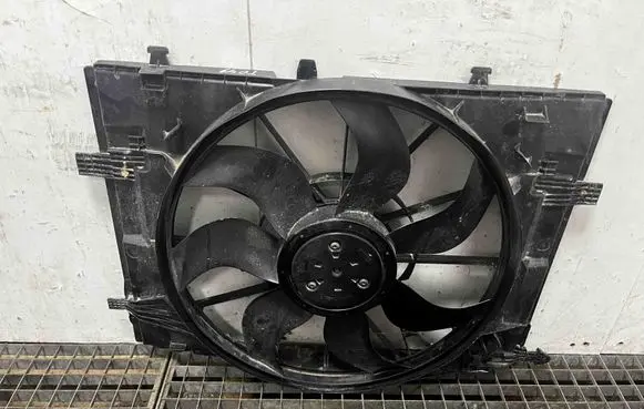 Mercedes-Benz C W205 Fan impeller 0130708401