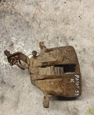 Volkswagen PASSAT B5 Front brake caliper