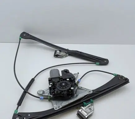 Audi A4 S4 B5 8D Front door window regulator with motor 8D0837398C